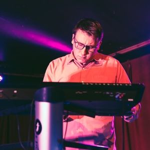 Meet your Posher, Thomas